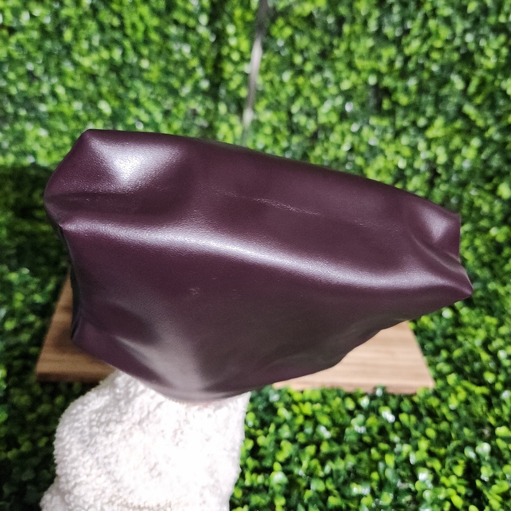 Yves Saint Laurent Beauté Dark Purple Pouch Clutch - Picture 6 of 12